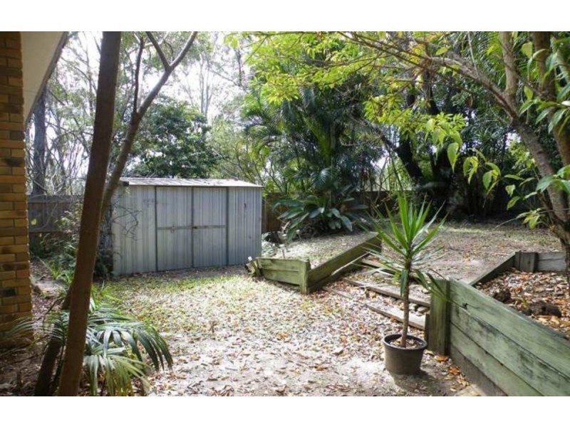 5 Minugh Court, Carrara QLD 4211