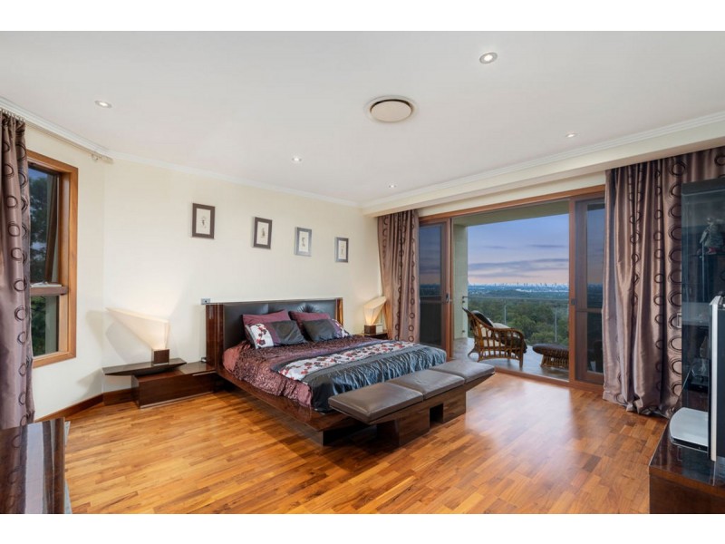 241 San Fernando Drive, Worongary QLD 4213