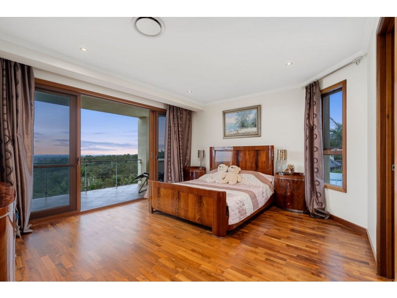 241 San Fernando Drive, Worongary QLD 4213