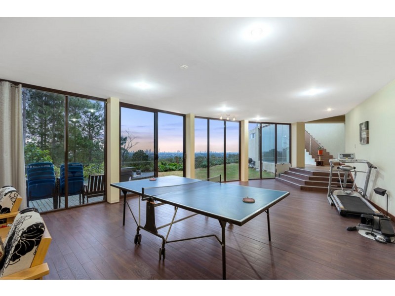 241 San Fernando Drive, Worongary QLD 4213