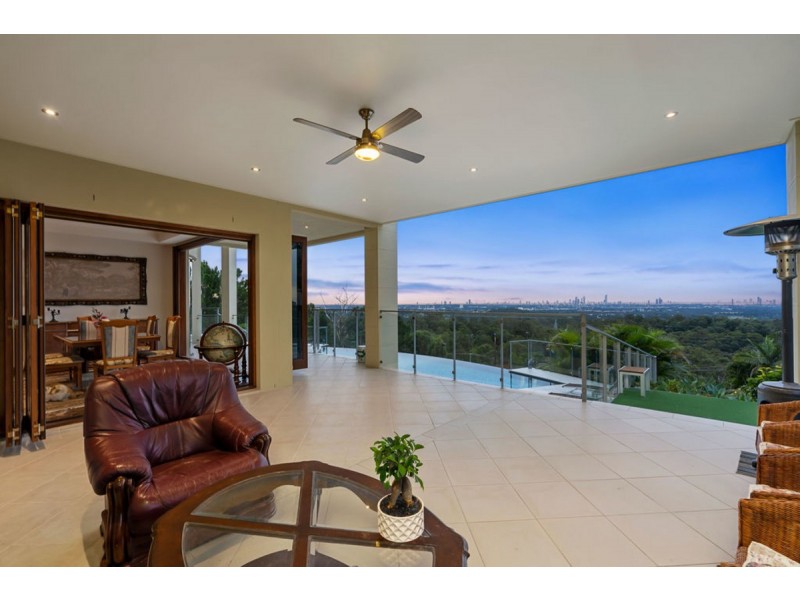 241 San Fernando Drive, Worongary QLD 4213