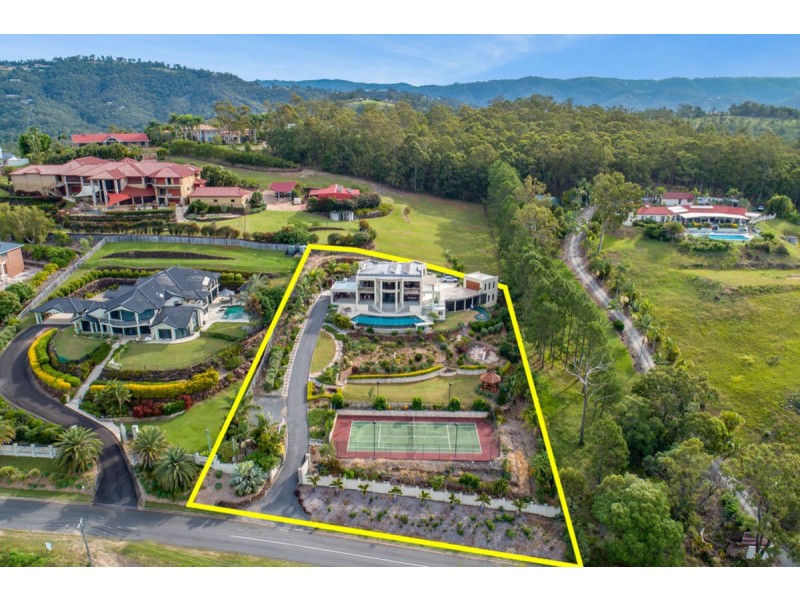 241 San Fernando Drive, Worongary QLD 4213