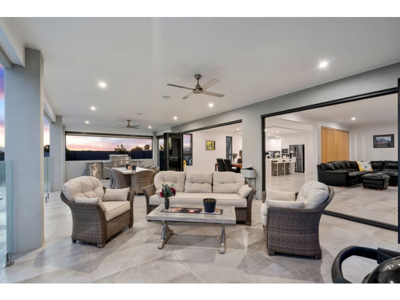 3053 Forest Hills Drive, Sanctuary Cove QLD 4212