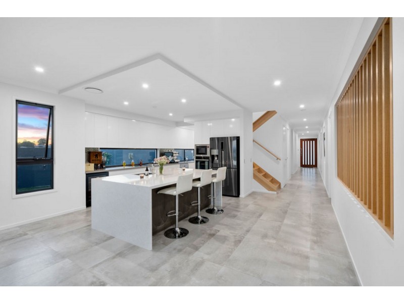 3053 Forest Hills Drive, Sanctuary Cove QLD 4212