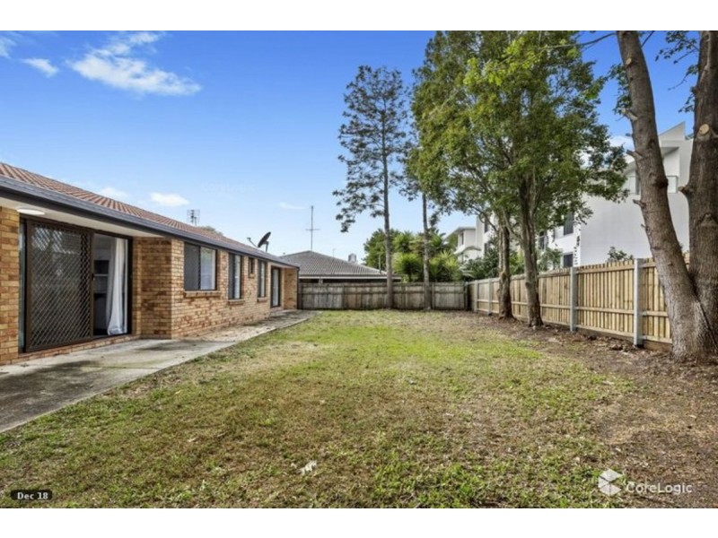 6 Heeb Street, Bundall QLD 4217