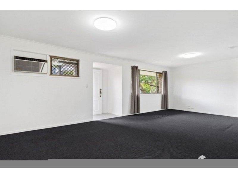 6 Heeb Street, Bundall QLD 4217