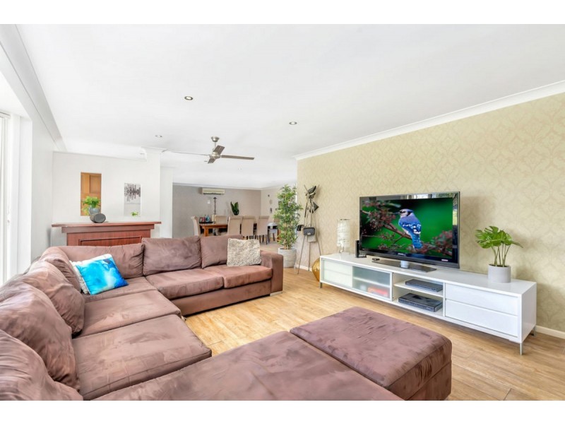 168 Alison Road, Carrara QLD 4211