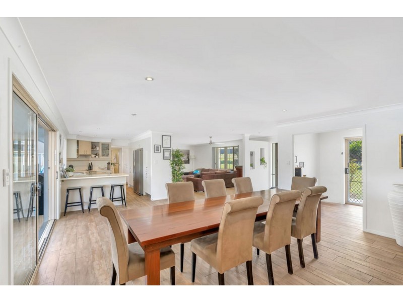 168 Alison Road, Carrara QLD 4211