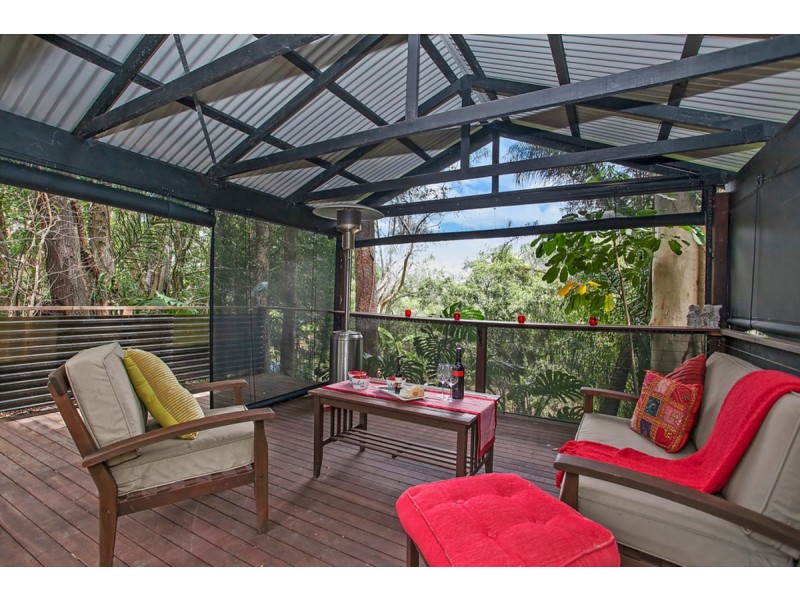 18 Yarraowee Drive, Nerang QLD 4211