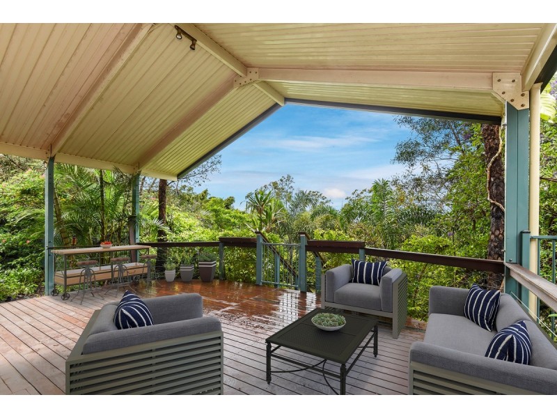 150 Glade Drive, Gaven QLD 4211