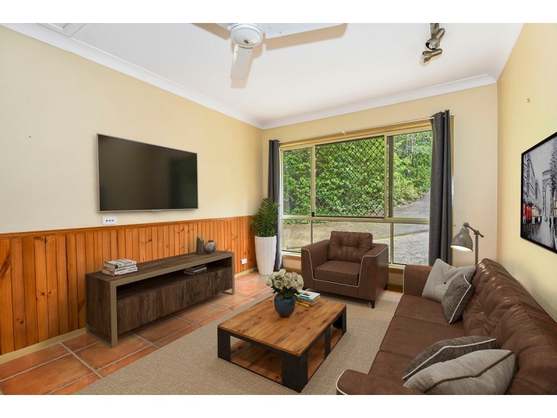 150 Glade Drive, Gaven QLD 4211