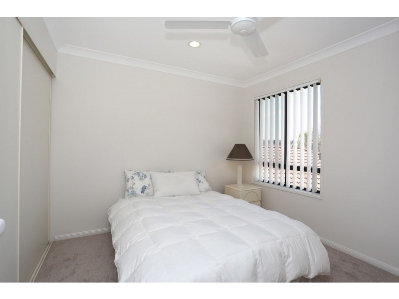 13A/64 Gilston Road, Nerang QLD 4211