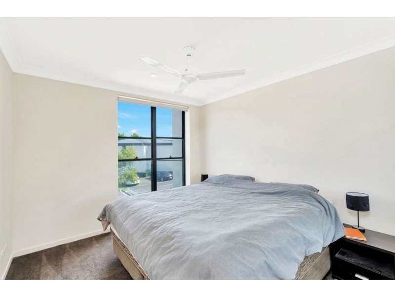 160 North Hill Drive, Robina QLD 4226