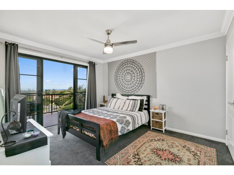 123 Armstrong Way, Highland Park QLD 4211