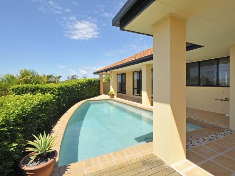 3 Ramada Place, Highland Park QLD 4211