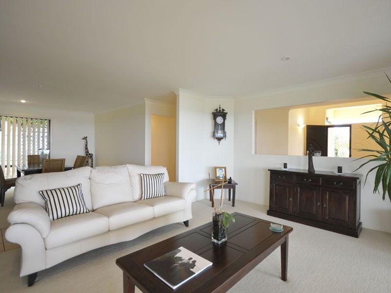 3 Ramada Place, Highland Park QLD 4211