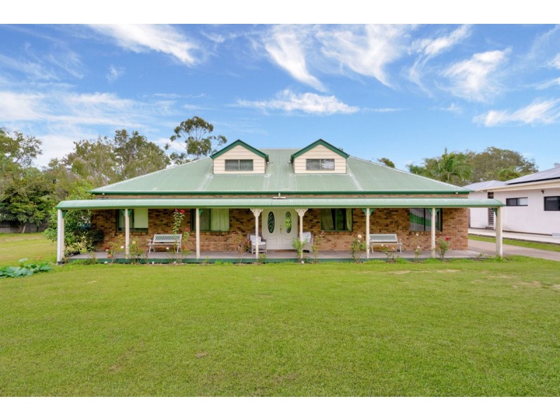 2 Yarraowee Drive, Nerang QLD 4211