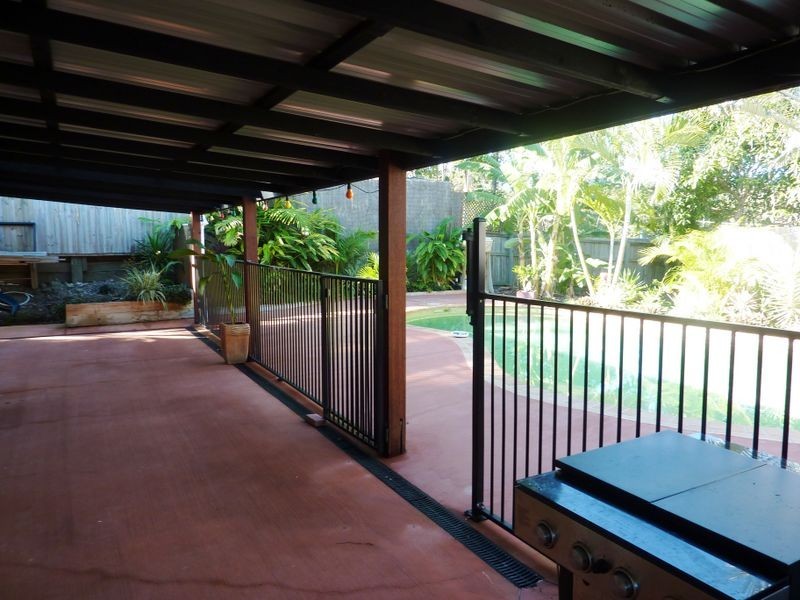 9 The Zenith, Nerang QLD 4211