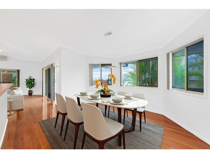 13 Marriott Way, Highland Park QLD 4211