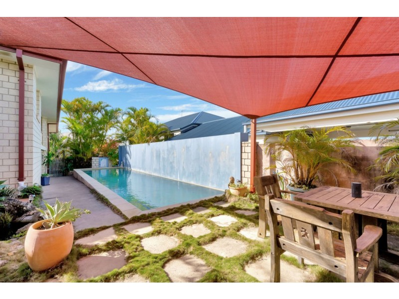 13 Marriott Way, Highland Park QLD 4211
