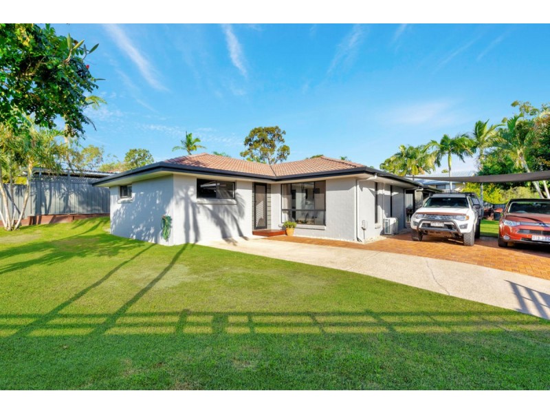 72 Alexander Drive, Highland Park QLD 4211