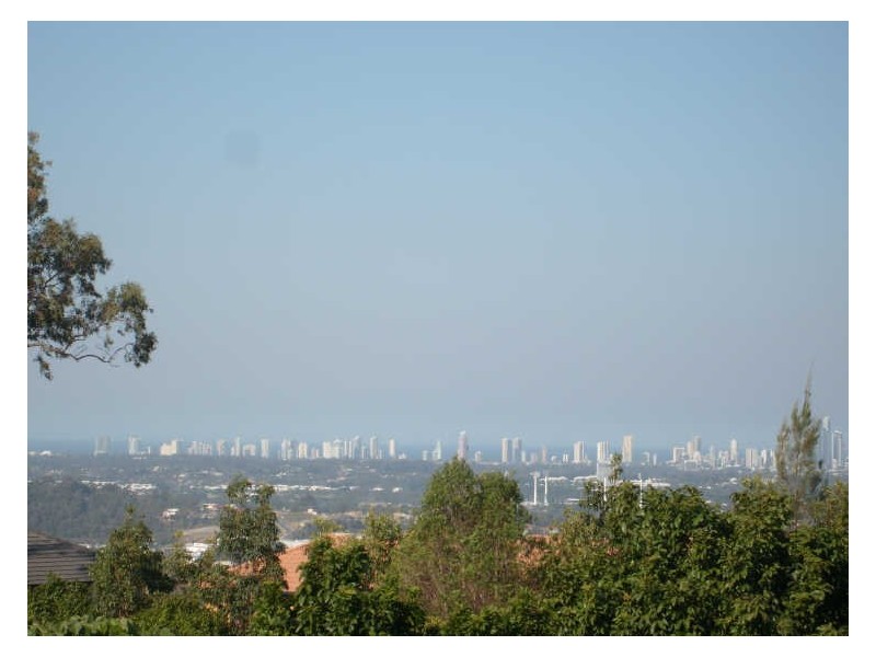 26/2 Ridgeline Way, Highland Park QLD 4211