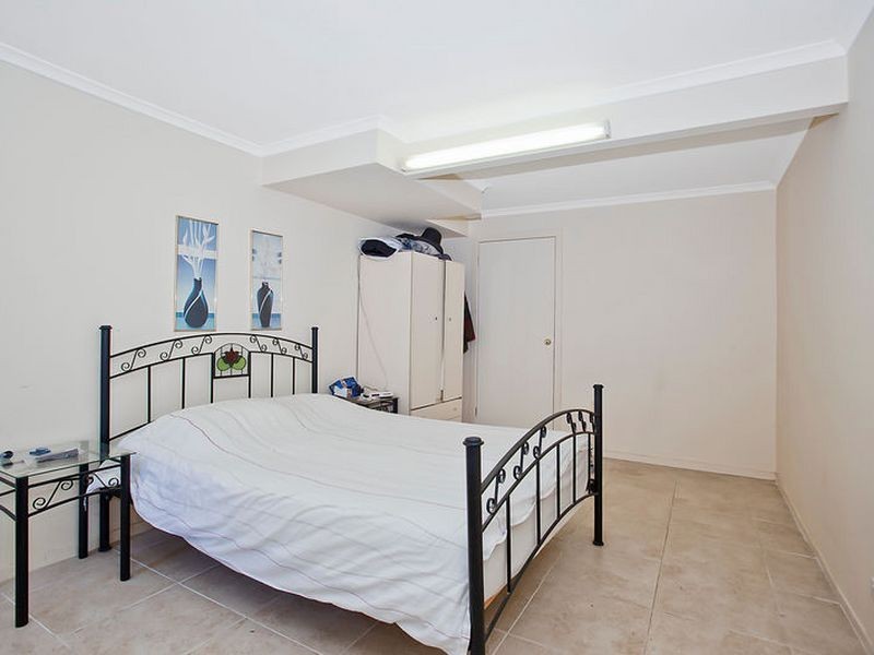 21 Woolmere Street, Carrara QLD 4211