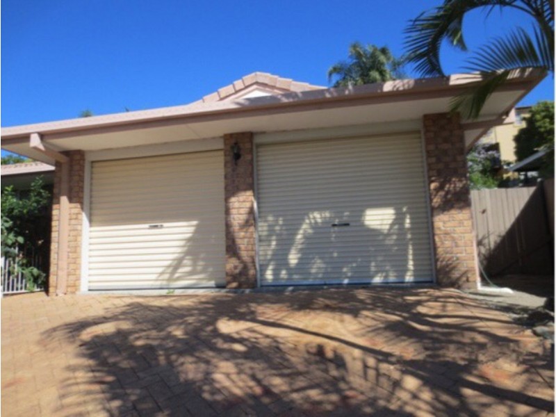 30 Armstrong Way, Highland Park QLD 4211