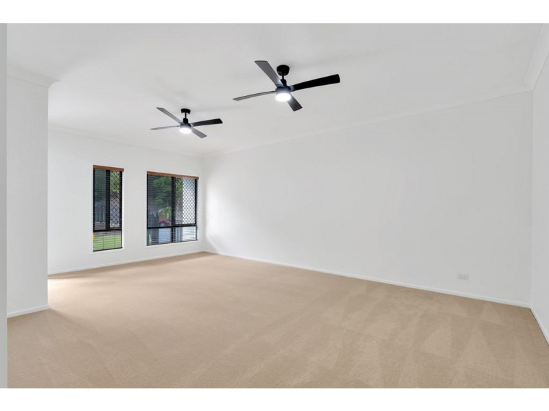 15 Banjo Crescent, Gilston QLD 4211