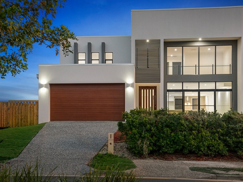 1/2 Heights Drive, Robina QLD 4226