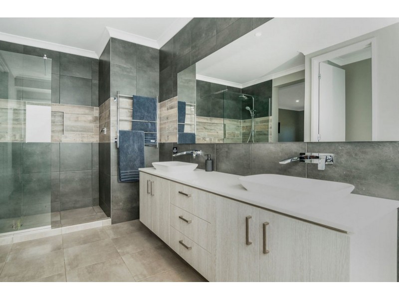 12-14 Weatherly Drive, Jimboomba QLD 4280