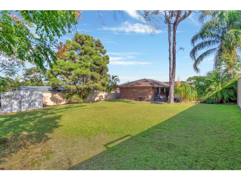 9 Bajada Place, Carrara QLD 4211