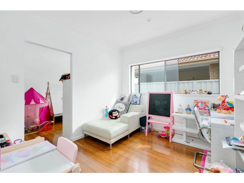 31 South Bay Drive, Varsity Lakes QLD 4227