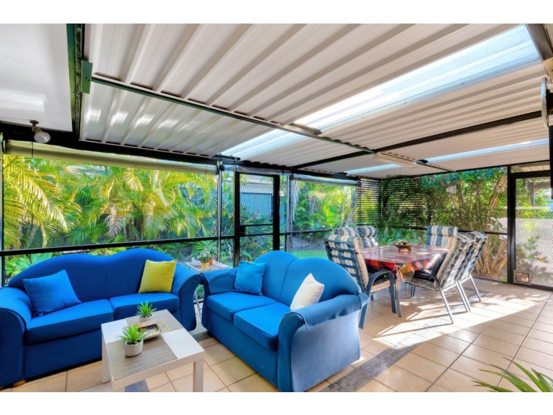 3 Alzino Place, Carrara QLD 4211