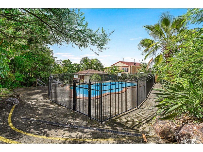 11/1A Mcleod Street, Highland Park QLD 4211