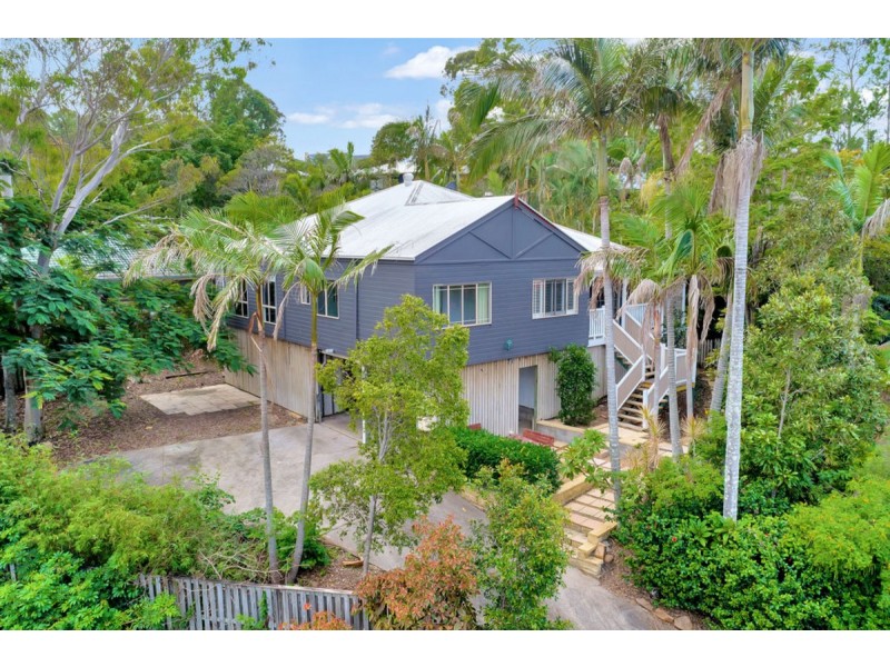 74 Pacific Pines Boulevarde, Pacific Pines QLD 4211