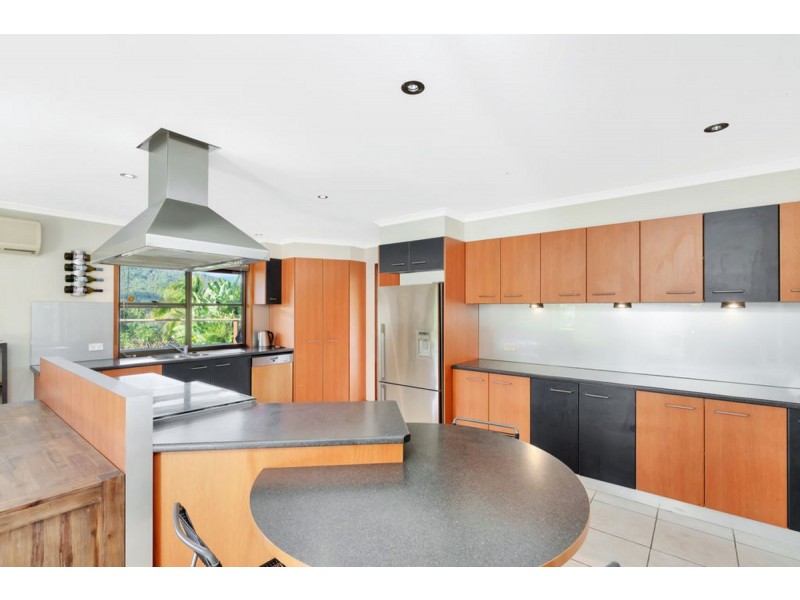 2 Sovereign Court, Canungra QLD 4275