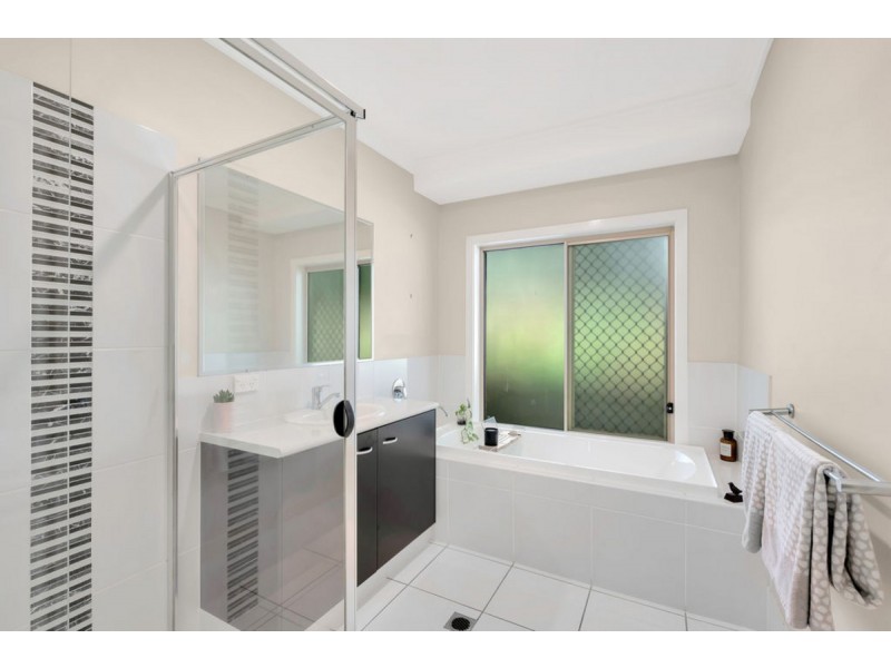 6 Billabirra Crescent, Nerang QLD 4211