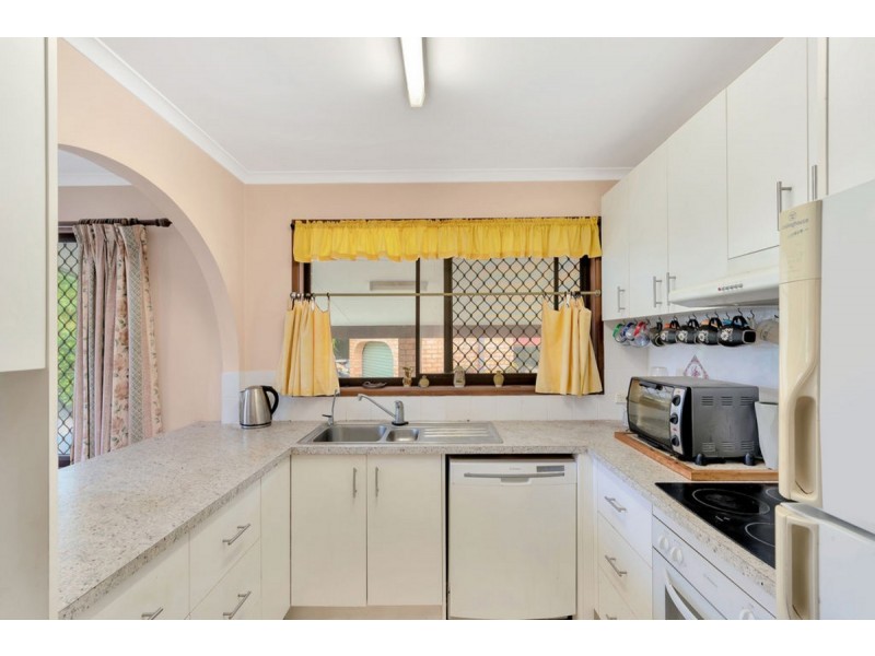 12 Harneil Place, Carrara QLD 4211