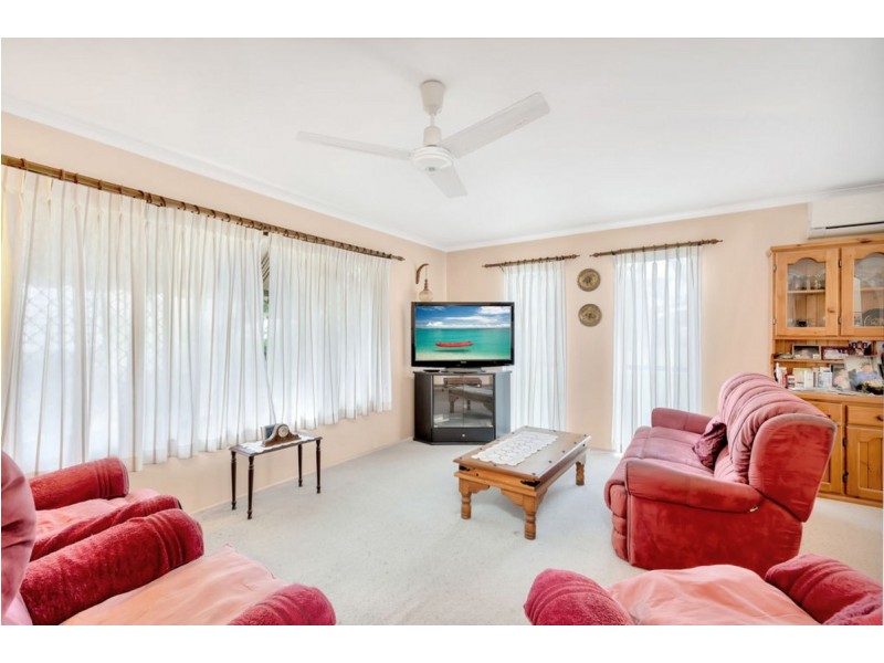 12 Harneil Place, Carrara QLD 4211