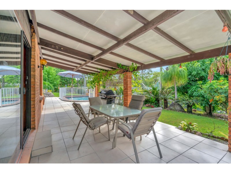 12 Harneil Place, Carrara QLD 4211