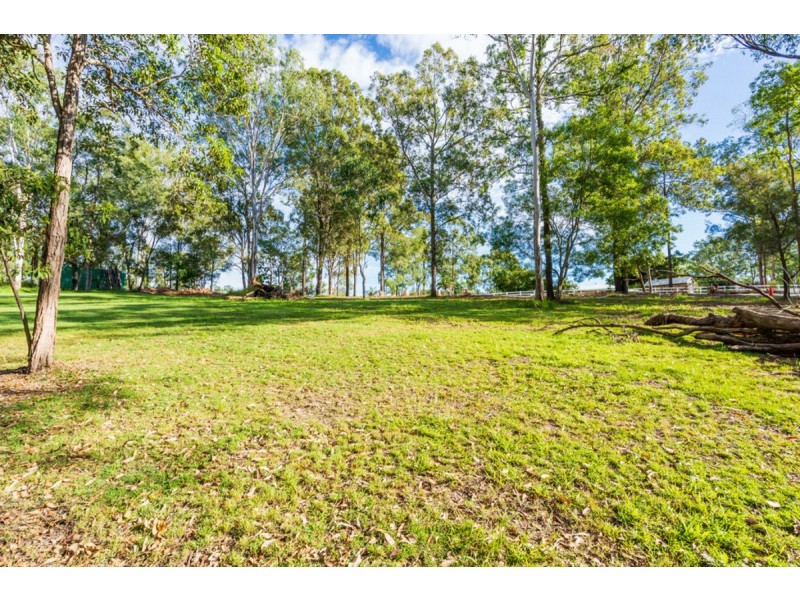 10 Crane Crescent, Nerang QLD 4211