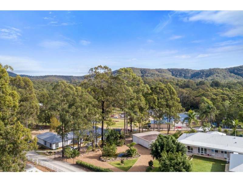 10 Crane Crescent, Nerang QLD 4211