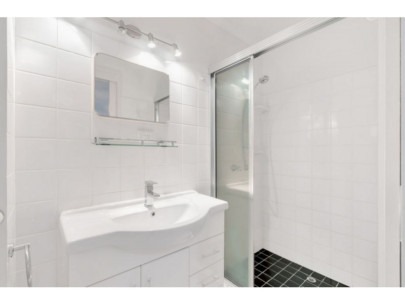 42 Lutana Street, Nerang QLD 4211