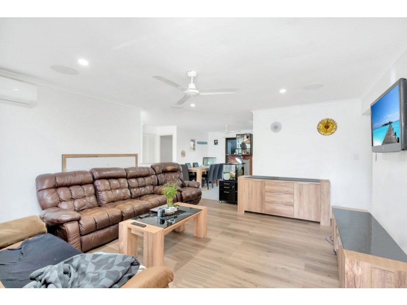6 Appleblossom Place, Nerang QLD 4211