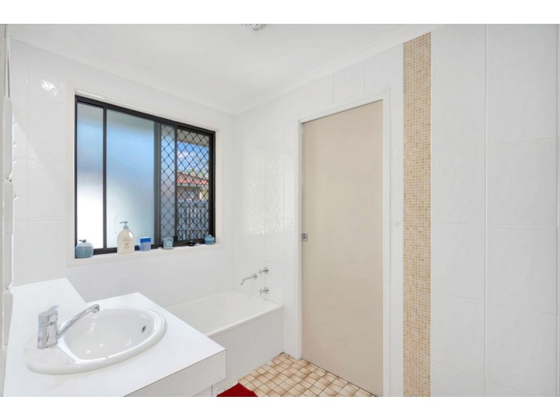 6 Appleblossom Place, Nerang QLD 4211