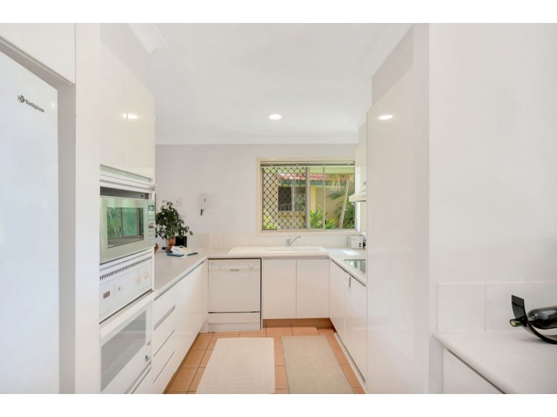 60/152 Palm Meadows Drive, Carrara QLD 4211