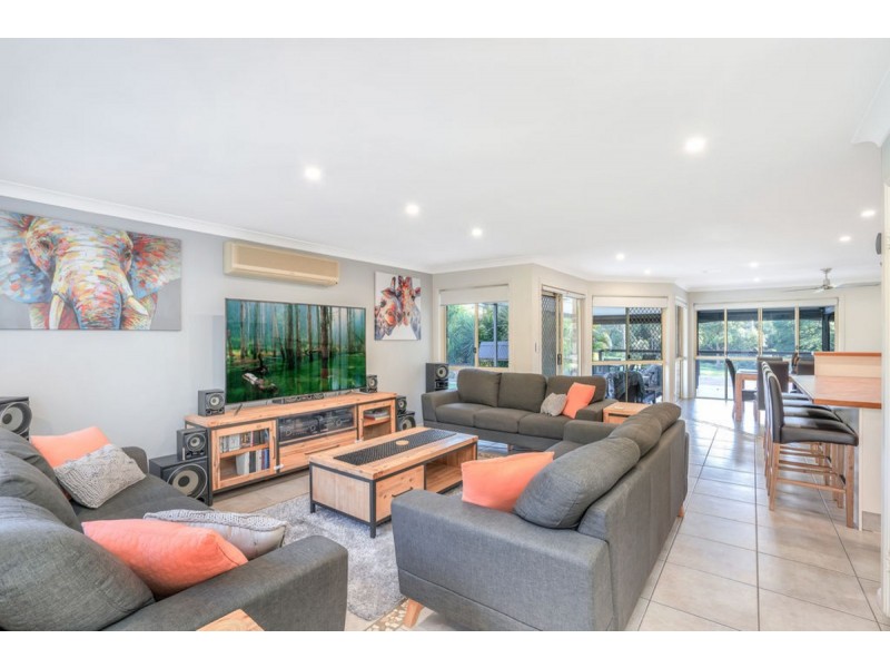 10 Birdlife Court, Nerang QLD 4211