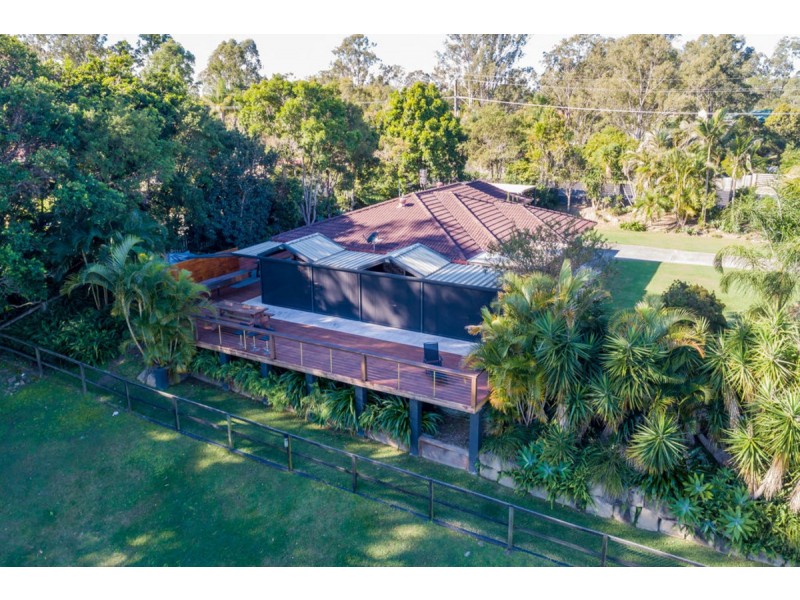 10 Birdlife Court, Nerang QLD 4211