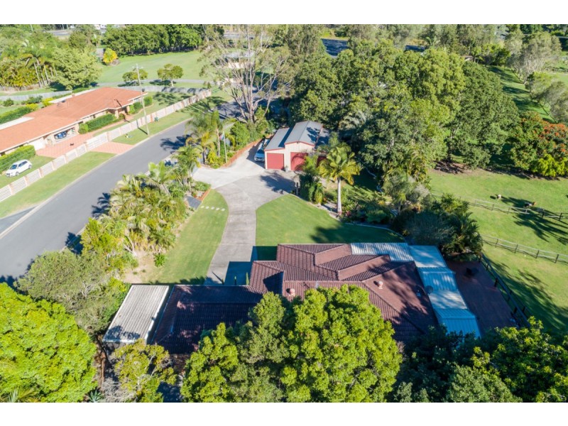 10 Birdlife Court, Nerang QLD 4211